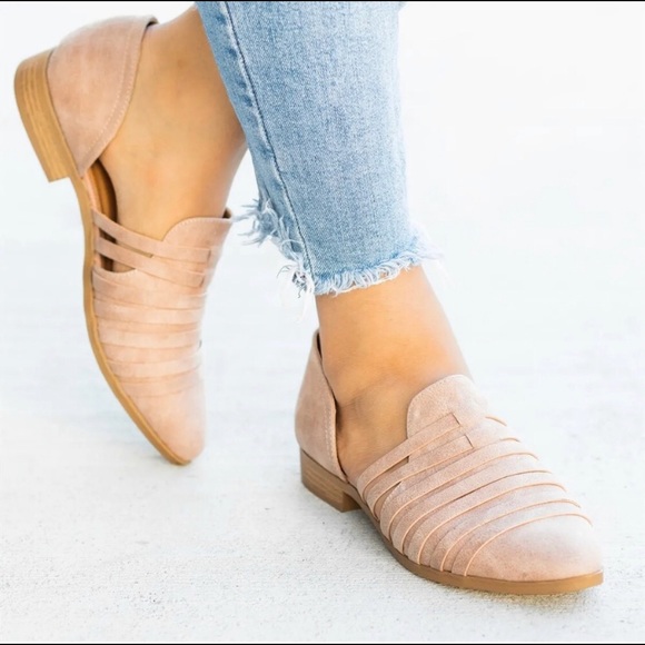 NWT!  Blush Strap Cutout Flats - Picture 3 of 3
